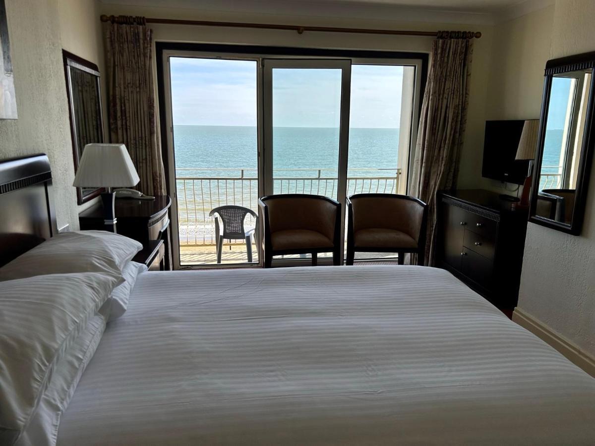 Regent Court - Seafront, Sandown - Free Car Ferry For Bookings Of 3 Or More Nights, Subject To Availability Kültér fotó