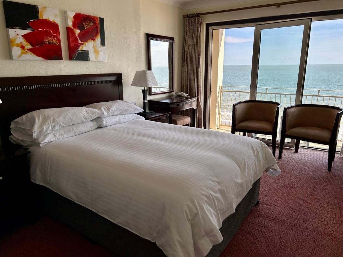 Regent Court - Seafront, Sandown - Free Car Ferry For Bookings Of 3 Or More Nights, Subject To Availability Kültér fotó