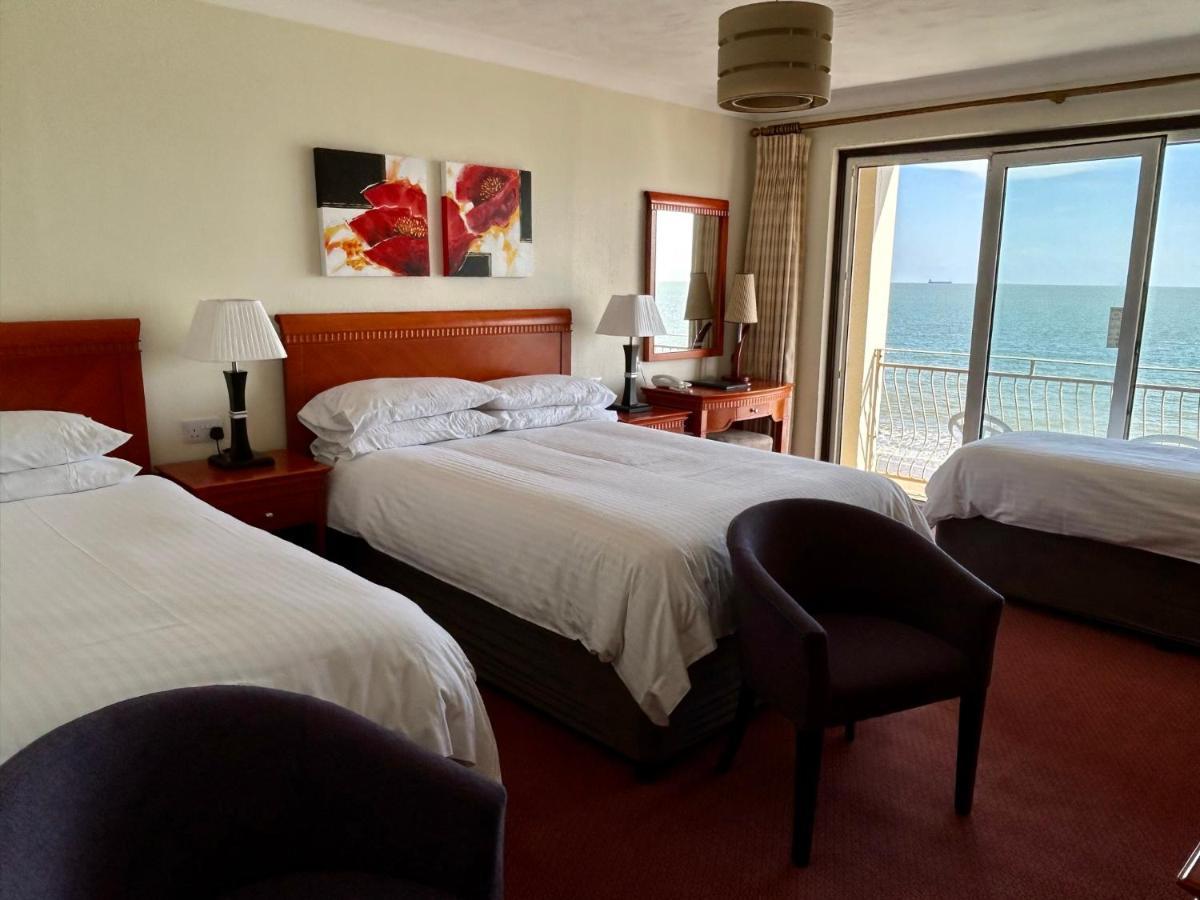 Regent Court - Seafront, Sandown - Free Car Ferry For Bookings Of 3 Or More Nights, Subject To Availability Kültér fotó