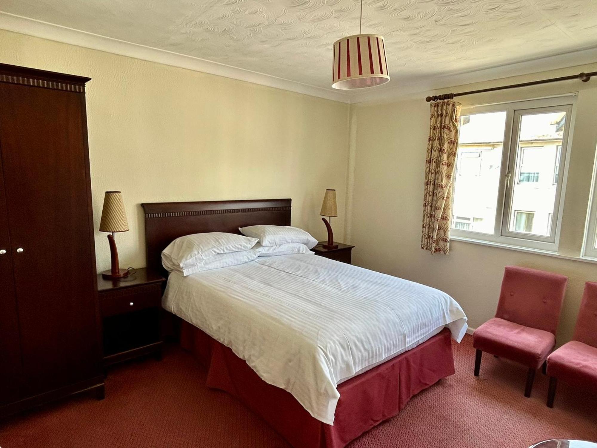 Regent Court - Seafront, Sandown - Free Car Ferry For Bookings Of 3 Or More Nights, Subject To Availability Kültér fotó